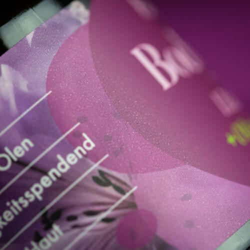 Laminazione-opaca-per-etichette-dettaglio